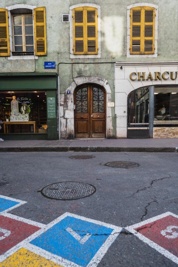 Le Grenette - Appartement Pour 2 A 4 Personnes En Plein Coeur D'Annecy Exterior photo